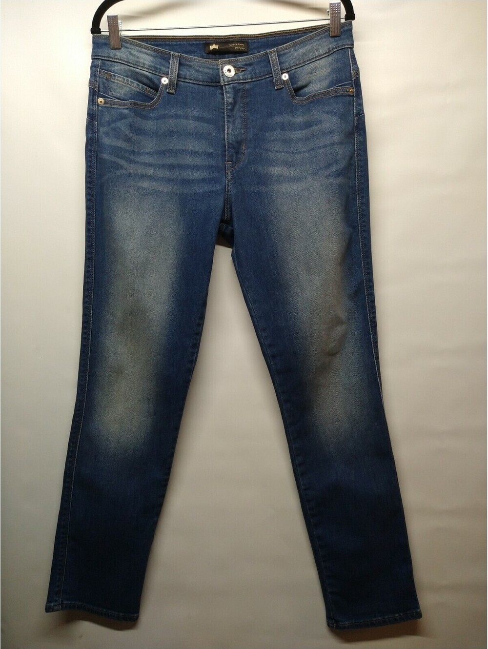 Levi's Women's Jeans Size 12m 31x32 Skinny Leg 052